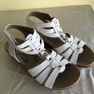 BareTraps gladiator sandals